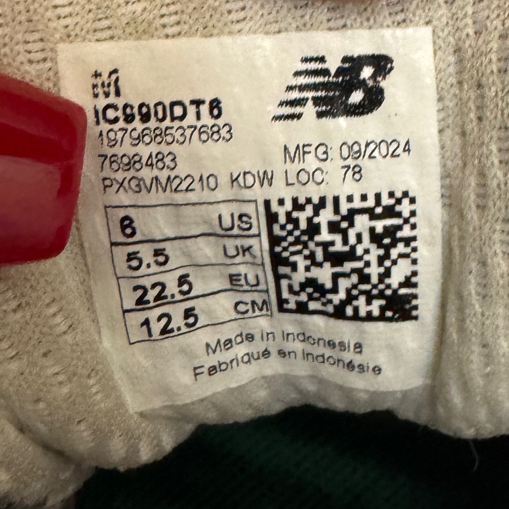 New balance 990v6 DTLR tinsel silver red gray 6c - Picture 6 of 6